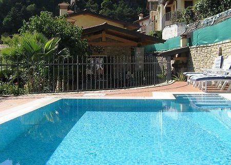 B&B Villa Fior Di Loto Limone sul Garda Exterior photo